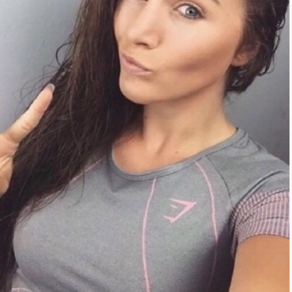 Gymshark fit shirt!!!